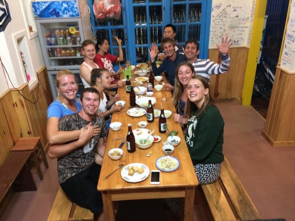 Dalat Happy Hostel Exteriör bild